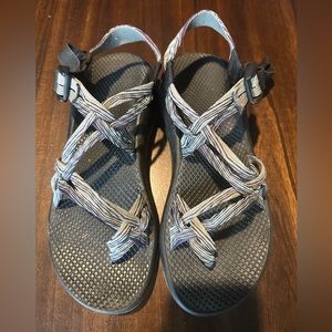 Chaco ZX2 strappy adjustable outdoor Sandal size 9